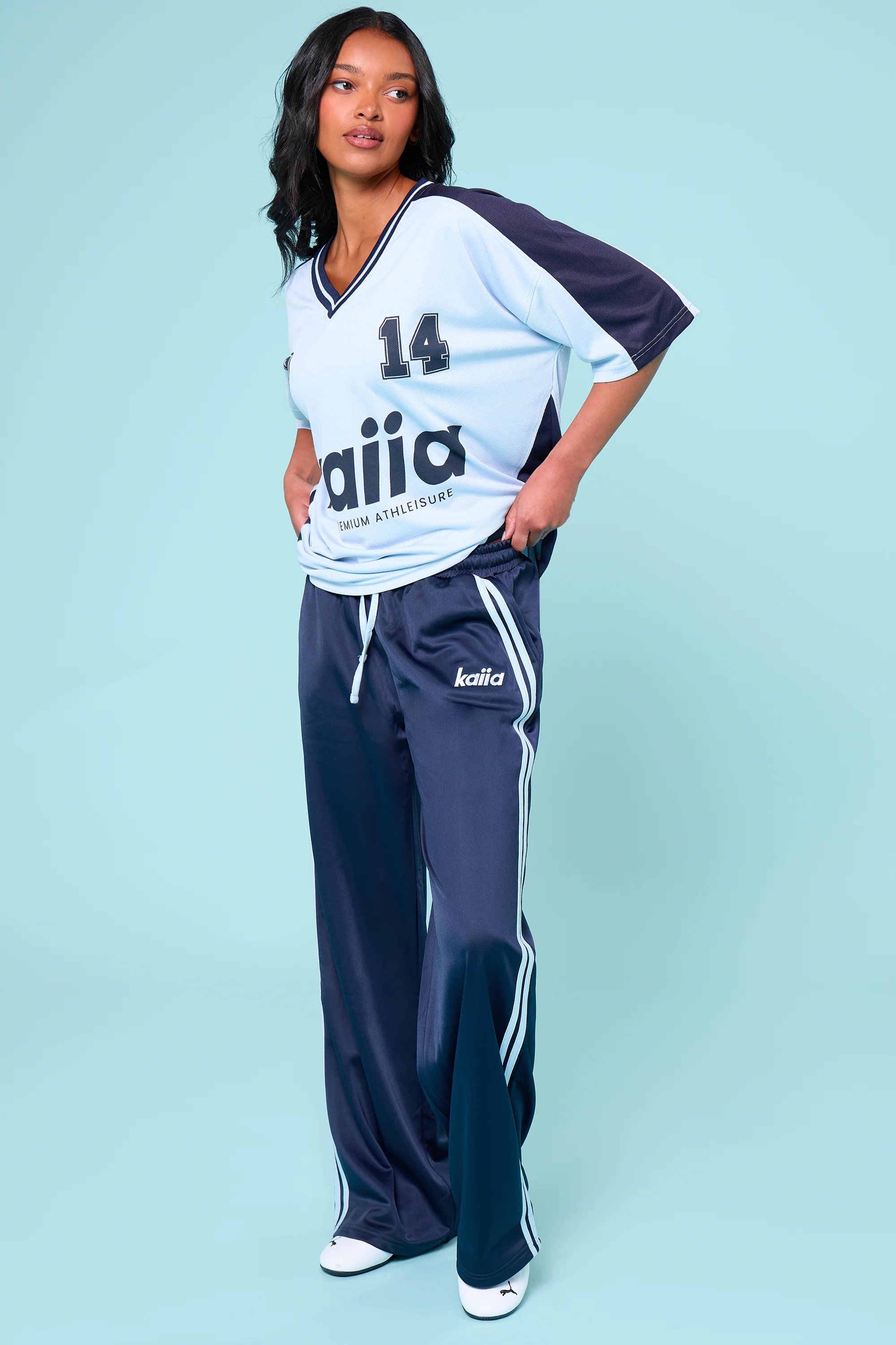 Kaiia Kaiia Oversized Short Sleeve Football Top Baby Blue & Navy - 3