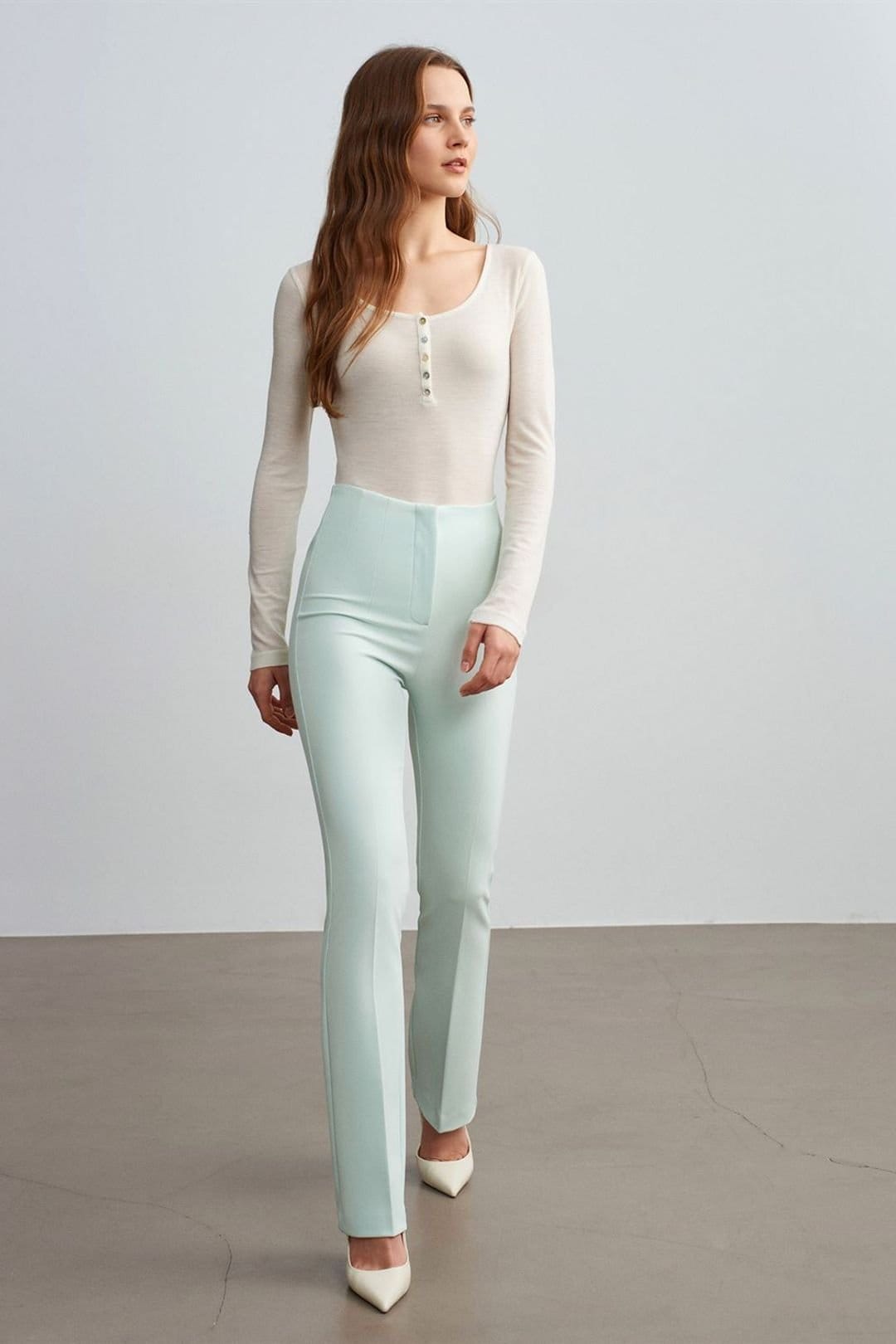 Dilvin Dilvin Women's Straight-leg Crepe Trousers in Mint - 4