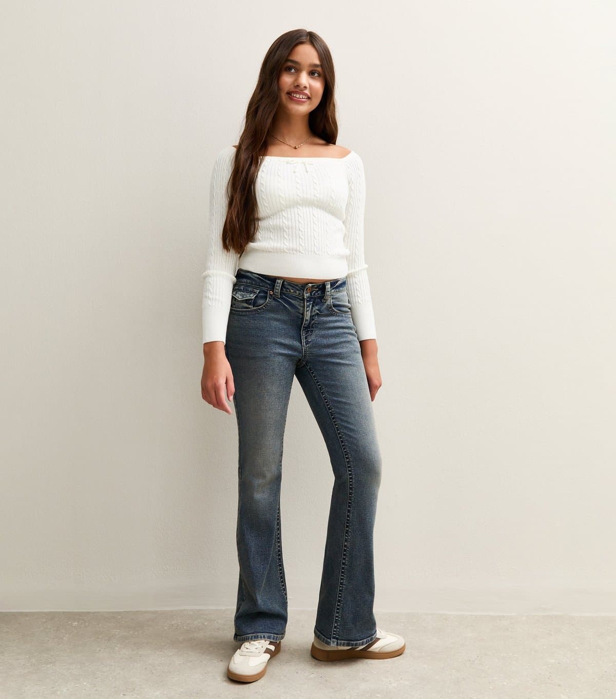 New Look Girls' Blue Faded Low Rise Flared Jeans New Look