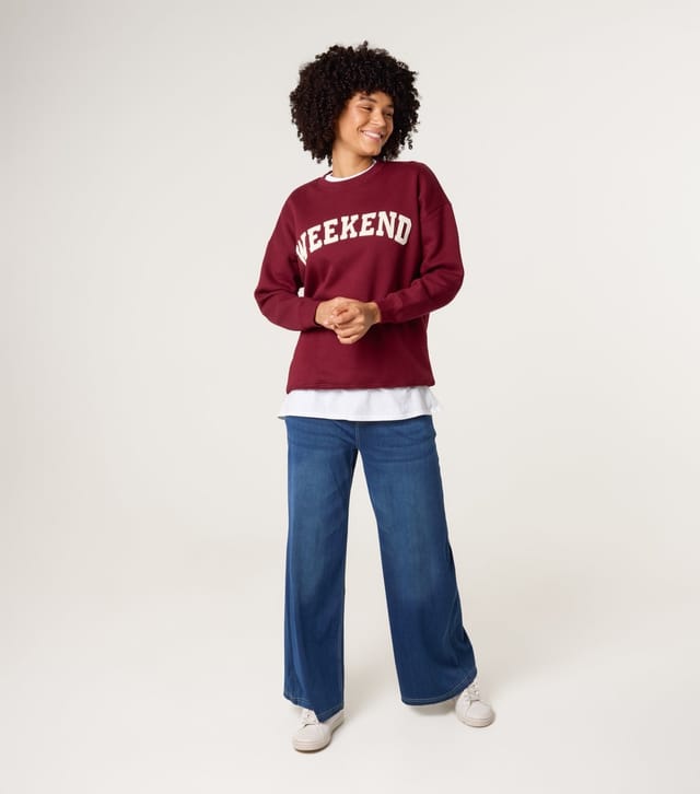 Blue Vanilla Women's Dark Burgundy Weekend Sweatshirt Blue Vanilla New Look - 2