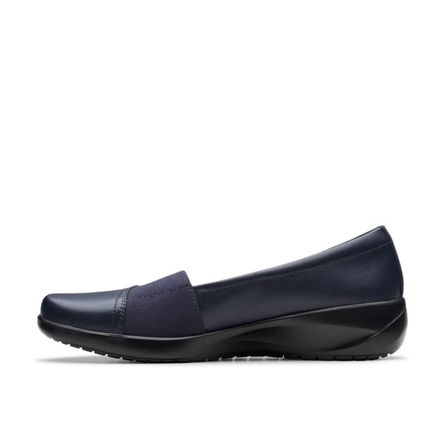 Clarks Clarks Women's Kaetlyn Rhea Navy Leather Loafers, Slip Ons in Blue - 2