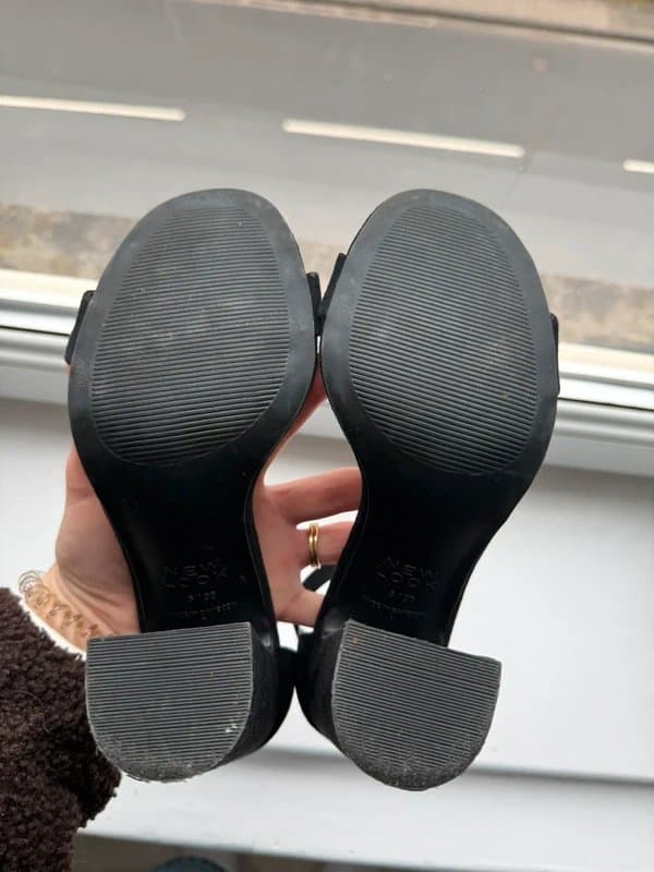 New Look Black New Look open toe heeled sandals