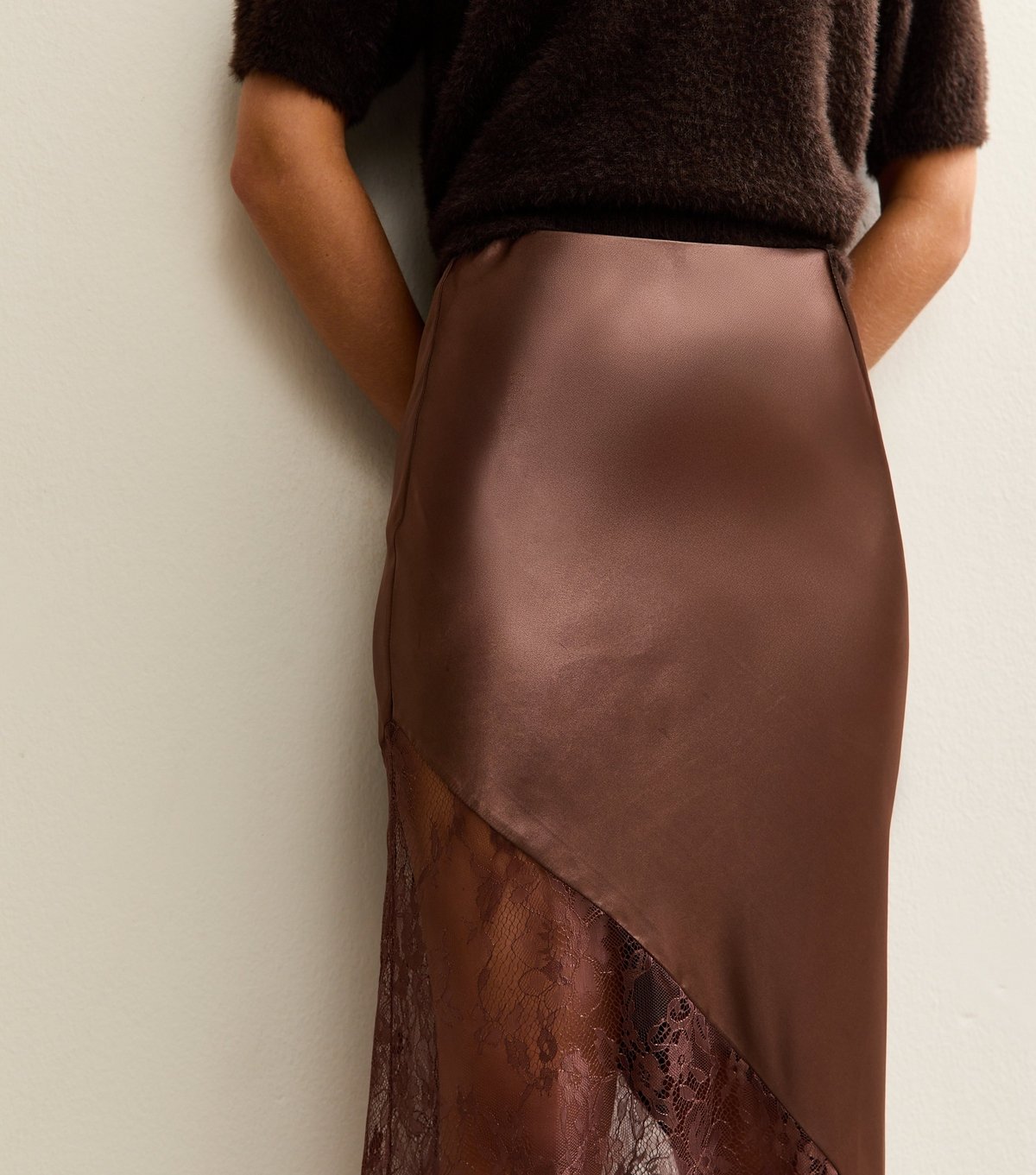 New Look Women's Petite Dark Brown Satin Lace Asymmetric Bias Midi Skirt New Look - 2