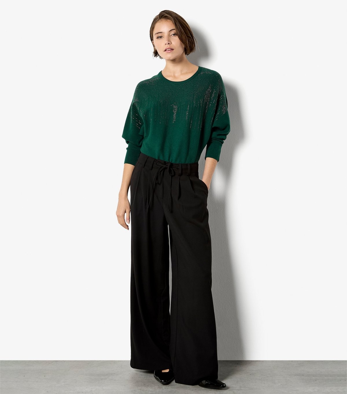 Apricot Women's Dark Green Stud Batwing Jumper Apricot New Look - 2