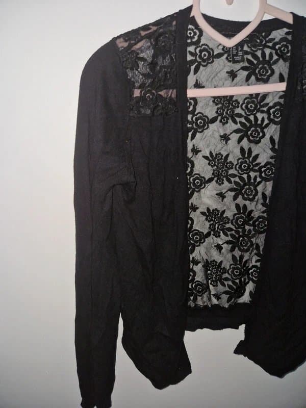 New Look New look size 8 lace embroidered cardigan
