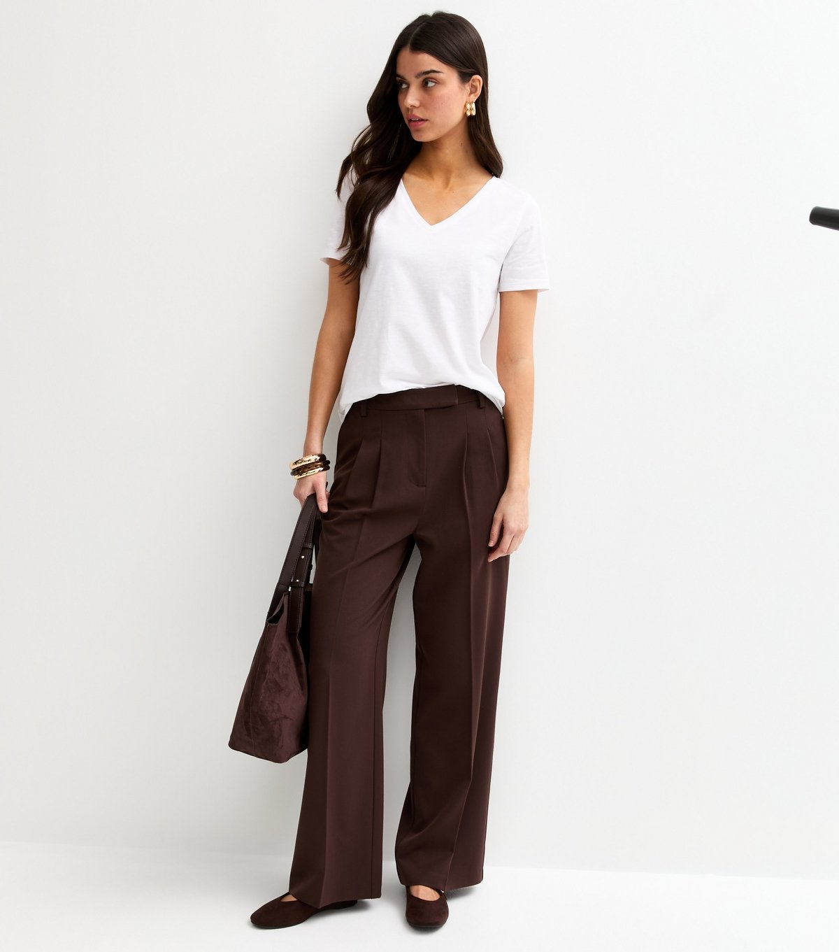 New Look Women's White Cotton V Neck T-Shirt New Look - 3