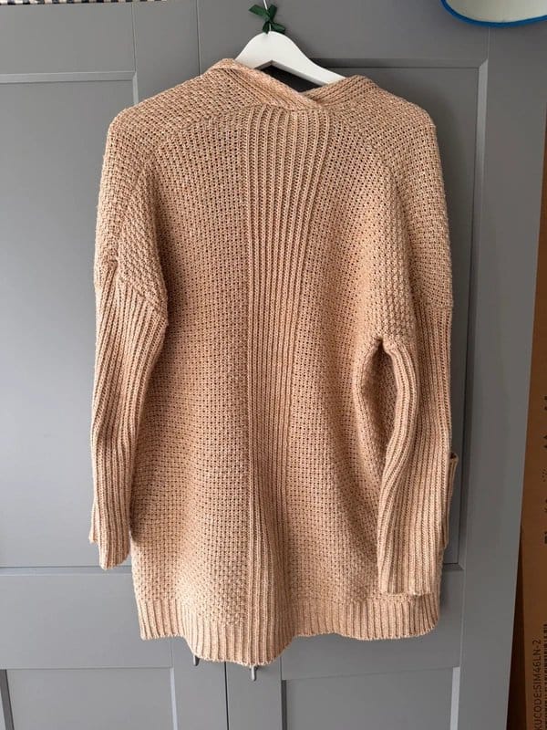 New Look Beige knitted cardigan - 1