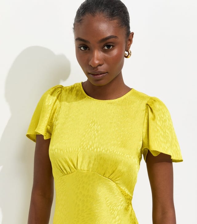 New Look Women's Light Green Satin Ruffled Hem Midi Dress New Look - 2