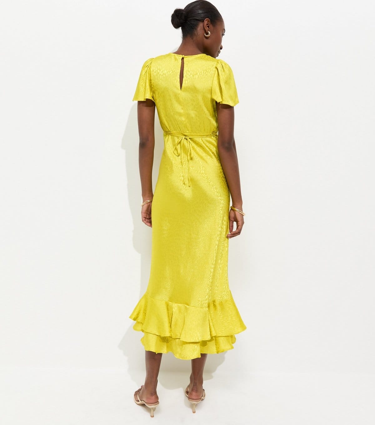 New Look Women's Light Green Satin Ruffled Hem Midi Dress New Look - 4