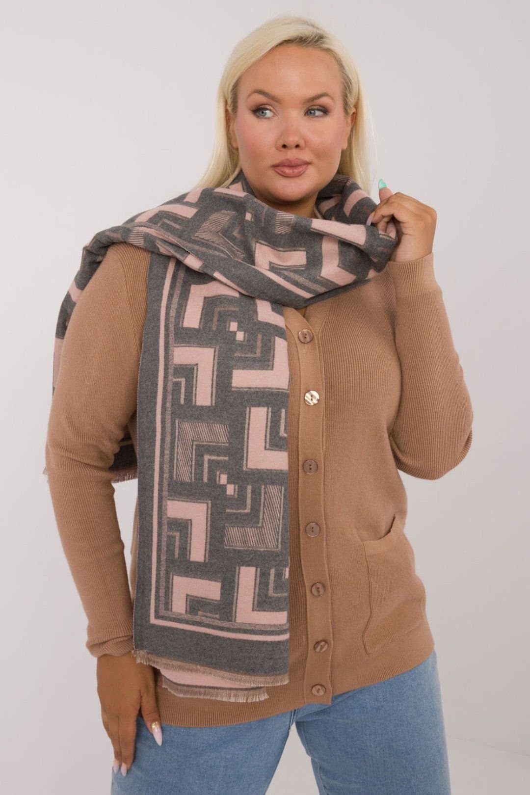 Love Lace Love Lace Women's Soft Viscose Geometric Pattern Tassel Scarf for Winter Days in Grey