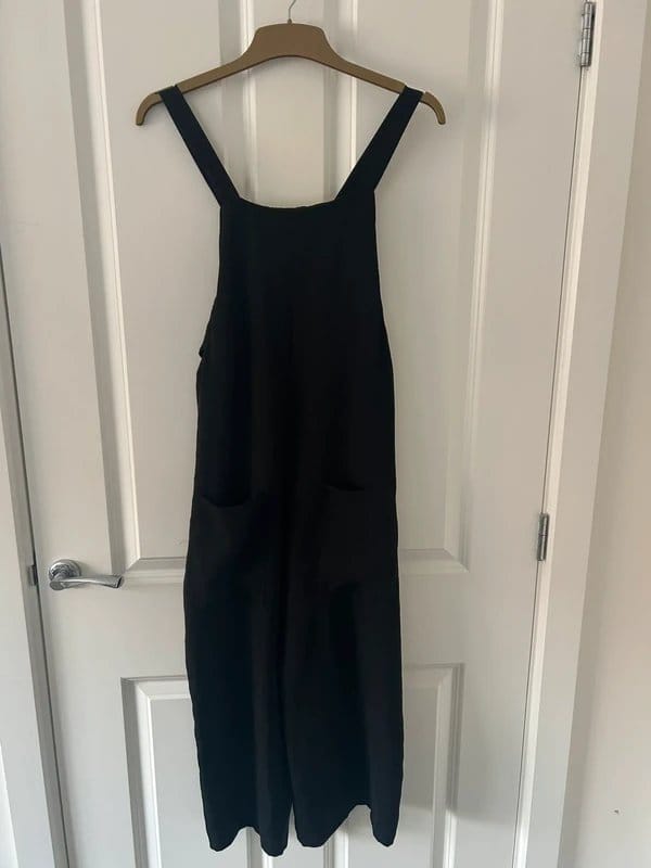 New Look Black Chiffon 3/4 Dungarees