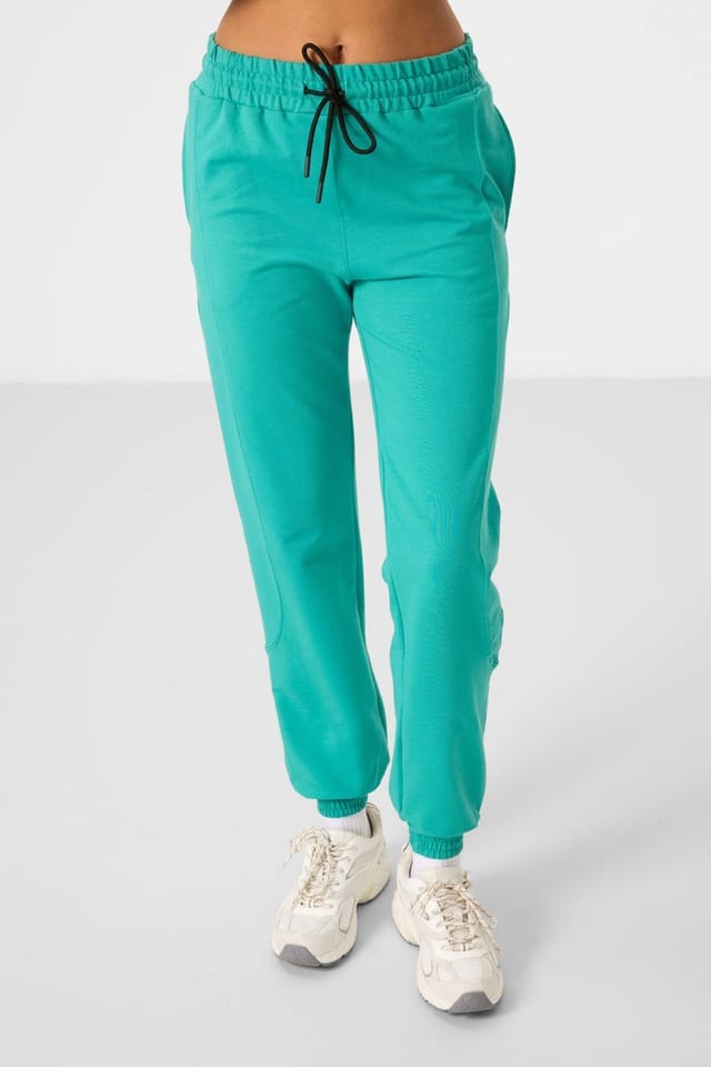 Tommy Life Tommy Life Women's Oversized Fleece Sweatshirt & Pants Set in Mint - 3