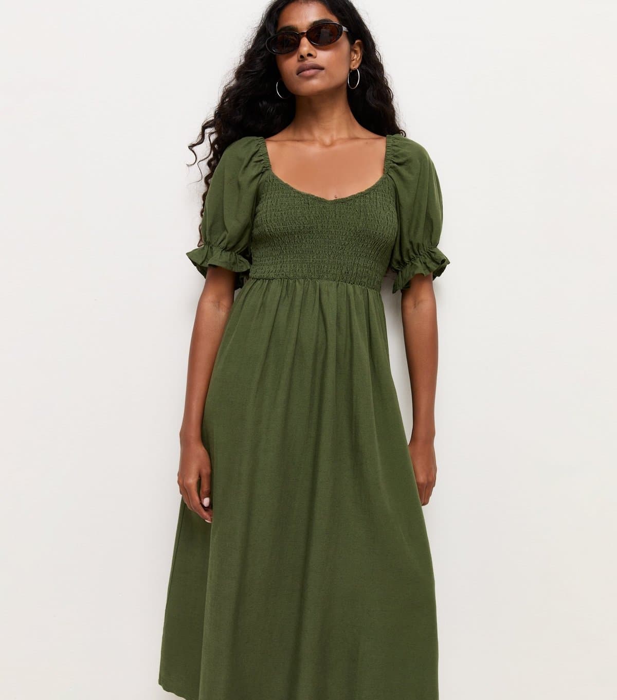 New Look Women's Petite Dark Khaki Shirred Bodice Puff Sleeve Midi Dress New Look