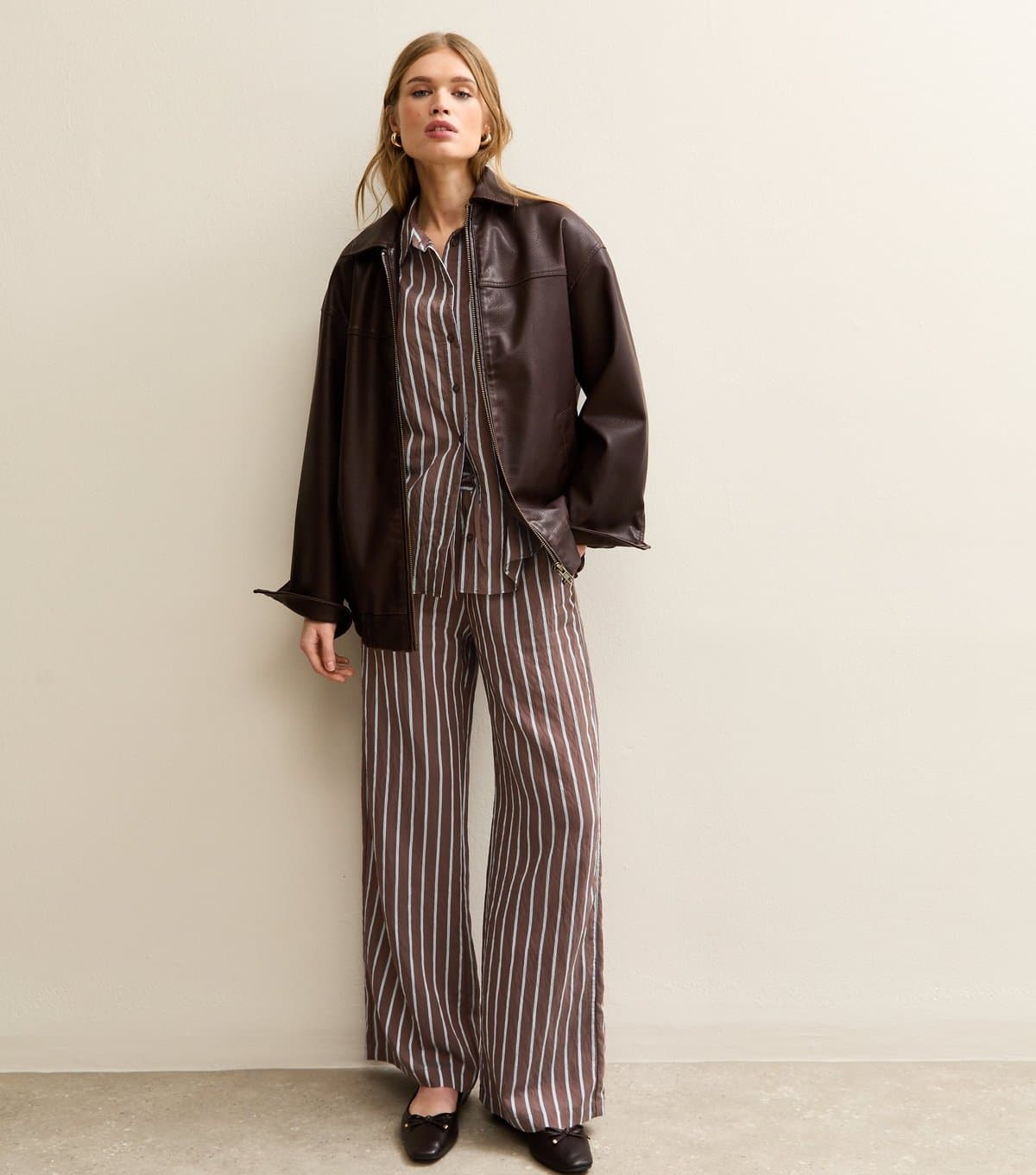 New Look Women's Brown Striped Drawstring Wide Leg Trousers New Look