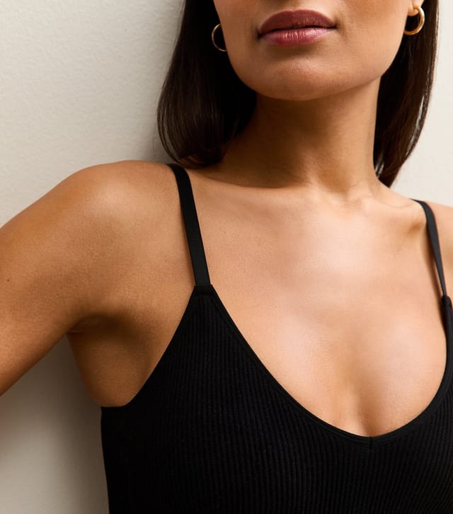 New Look Women's Black Seamless Longline Bralette New Look - 3