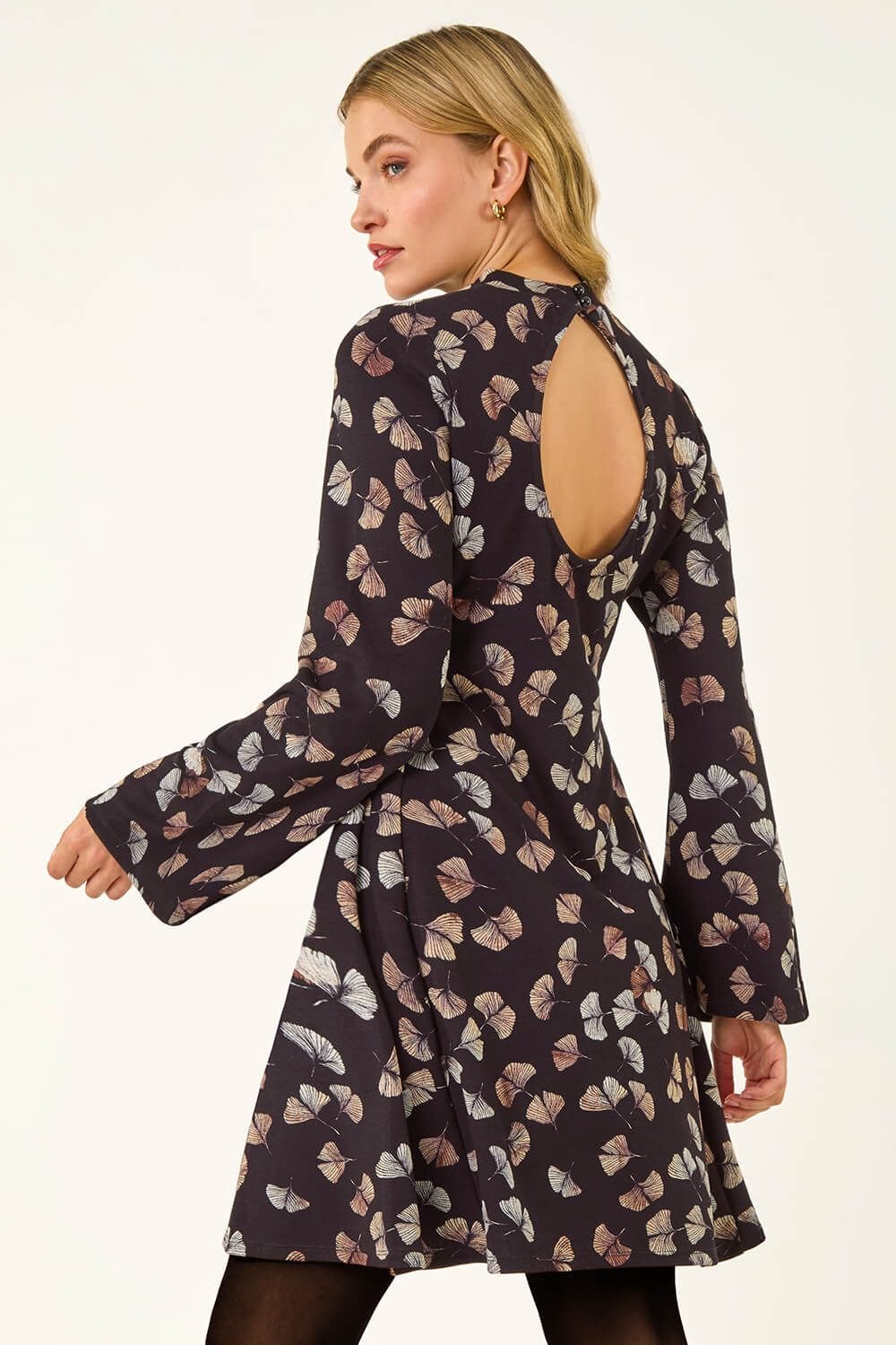 Dusk Dusk Women's Leaf Godet Hem Dress in Black - 2