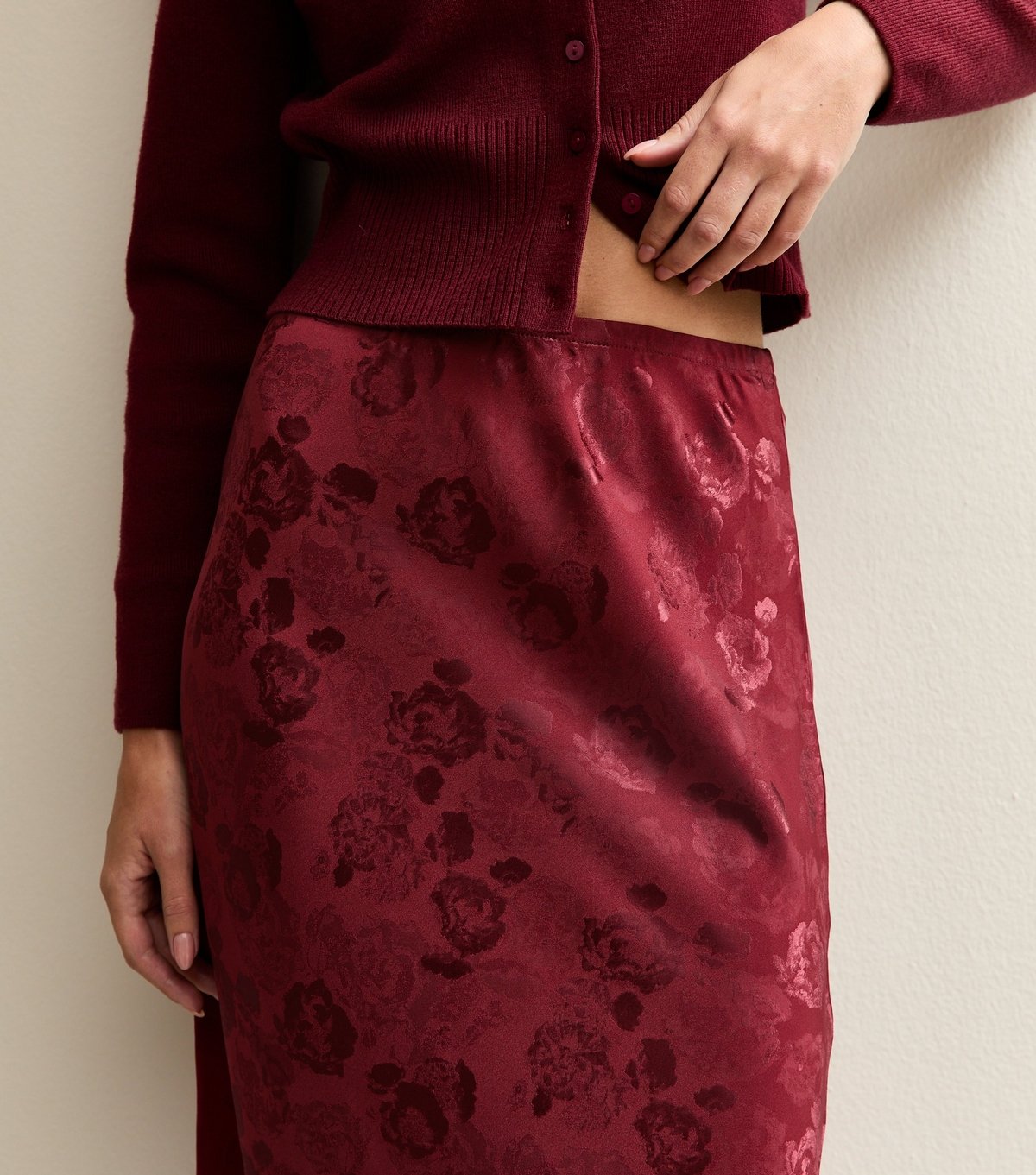 New Look Women's Burgundy Floral Maxi Slip Skirt New Look - 2