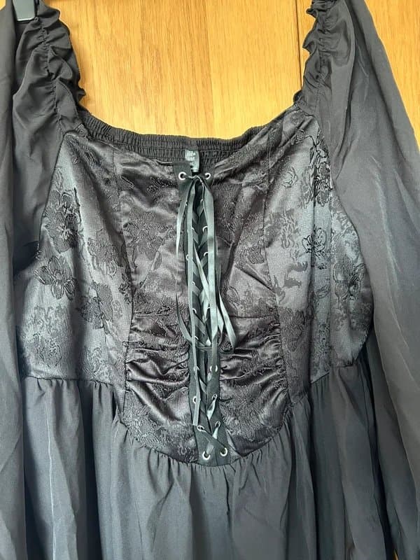 Shein Curve Gothic style Black lace front dress size 20-22