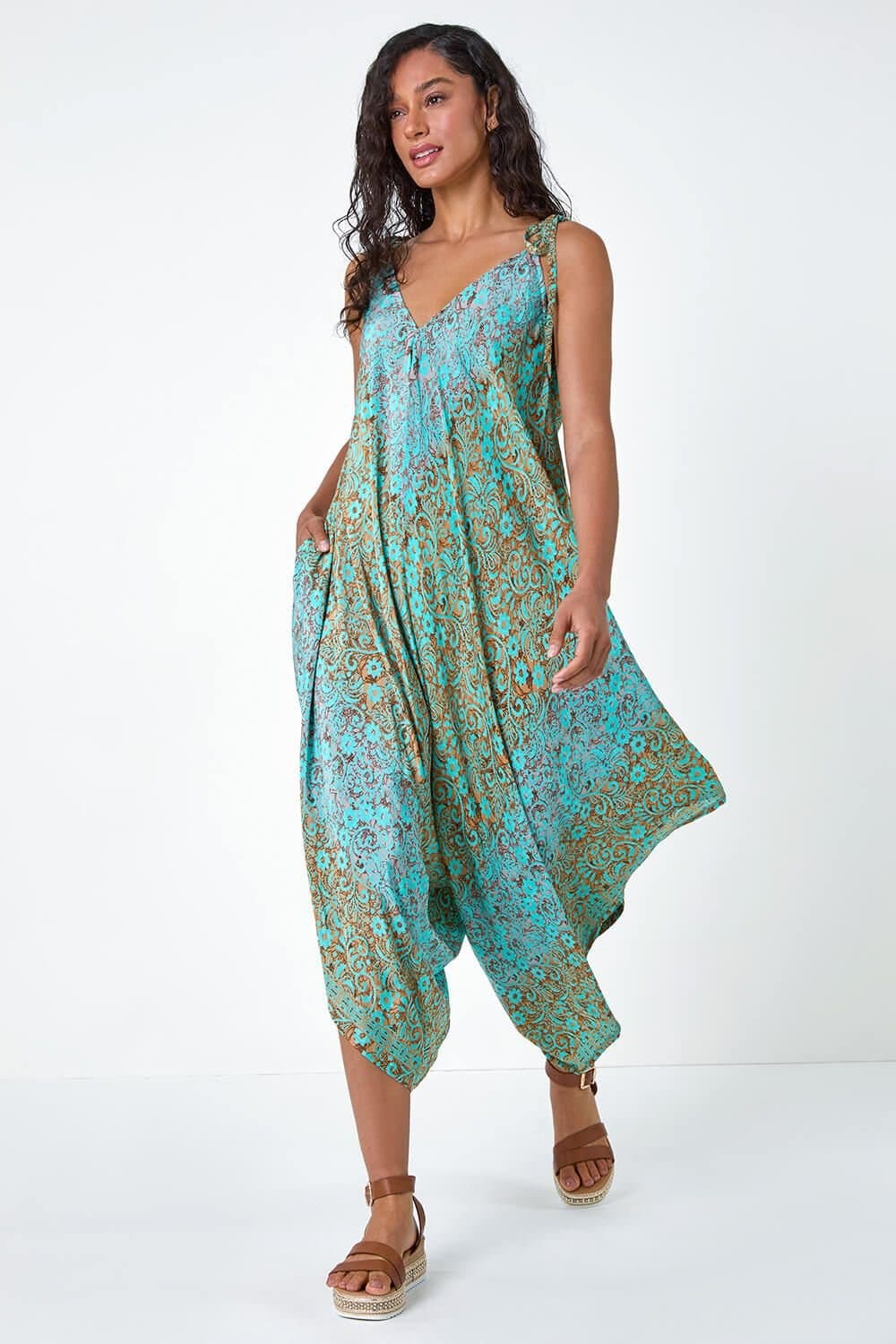 Dusk Dusk Women's Paisley Floral Pocket Slouchy Jumpsuit in Teal