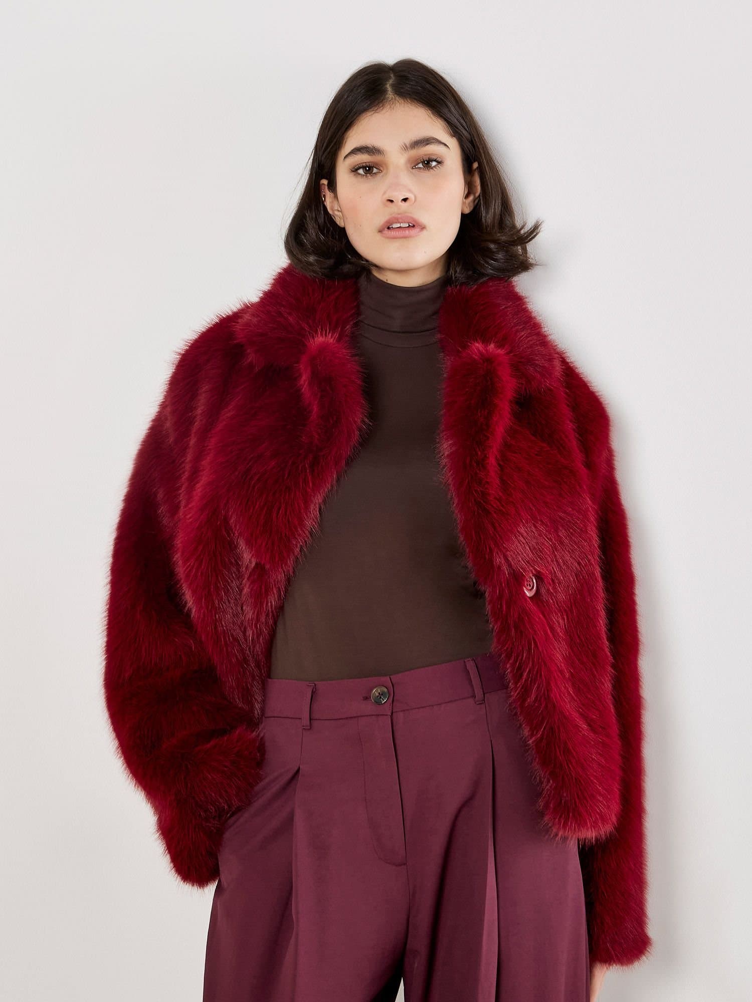 Apricot Apricot Women's Faux Fur Short Coat in Burgundy