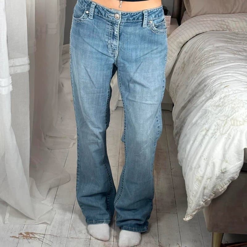 Wrangler Y2k baggy bootcut jeans light wash embroidered back pockets