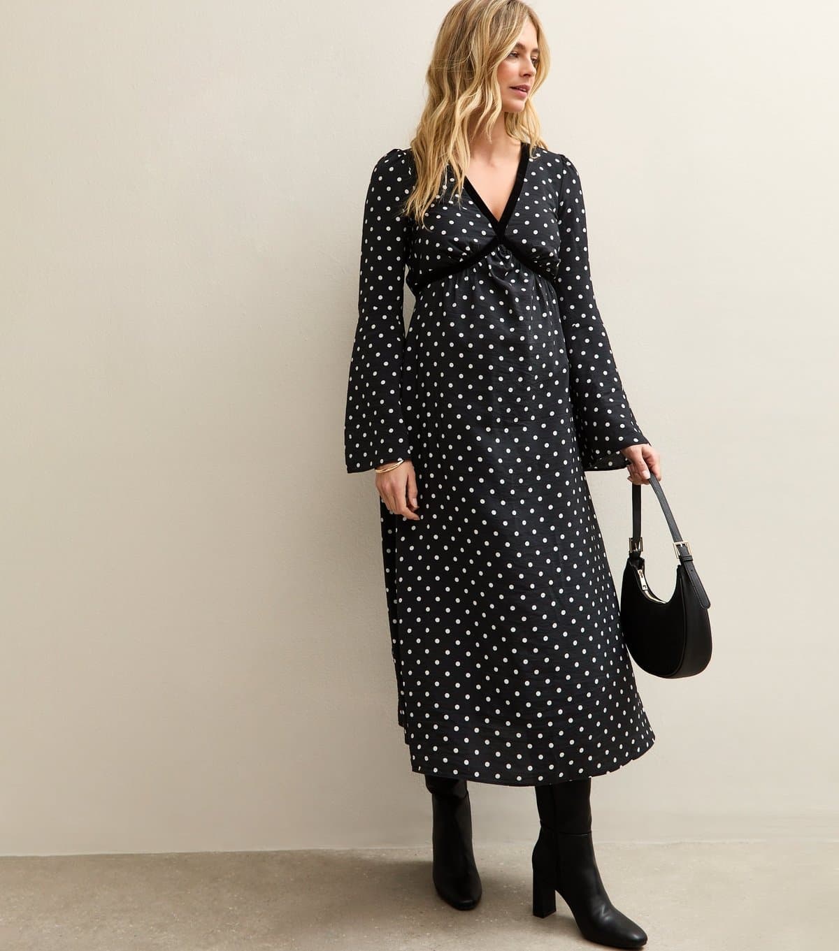 New Look Women's Maternity Black Polka Dot Velvet Trim Midi Dress New Look