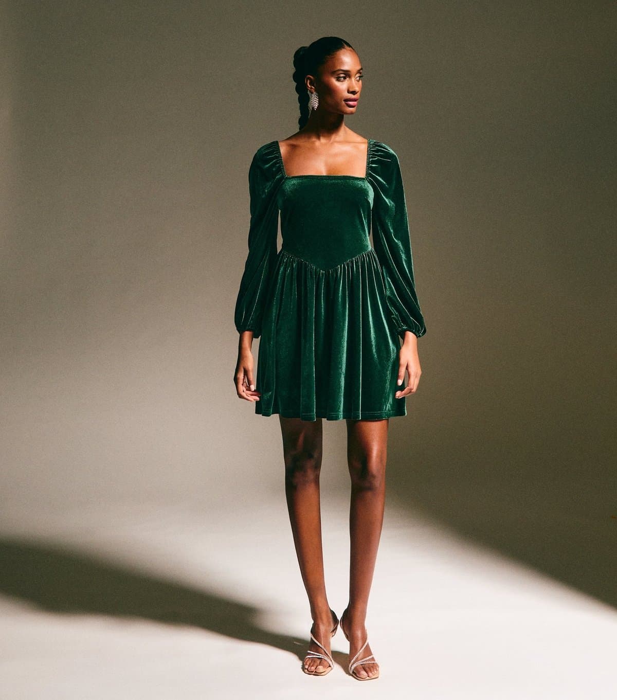 New Look Women's Dark Green Velvet Square Neck Mini Dress New Look