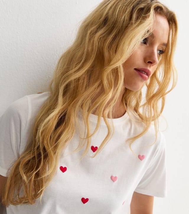 New Look Women's White Valentines Heart Patterened Relaxed T-Shirt New Look - 2