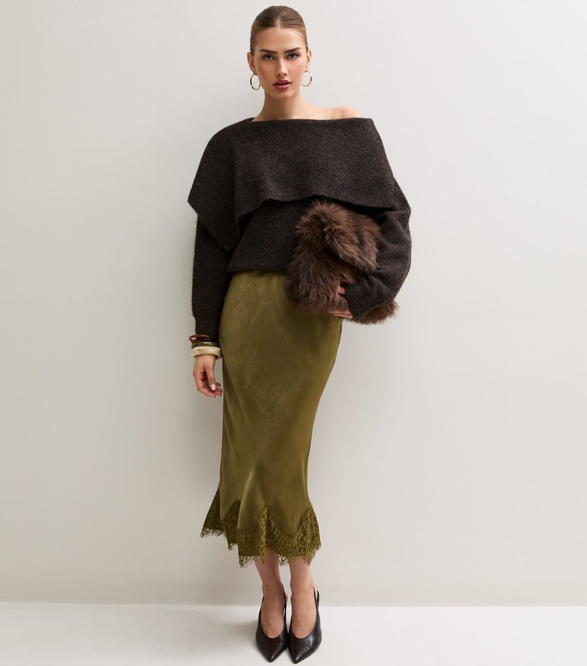 New Look Women's Light Khaki Satin Lace Trim Midi Pencil Skirt New Look