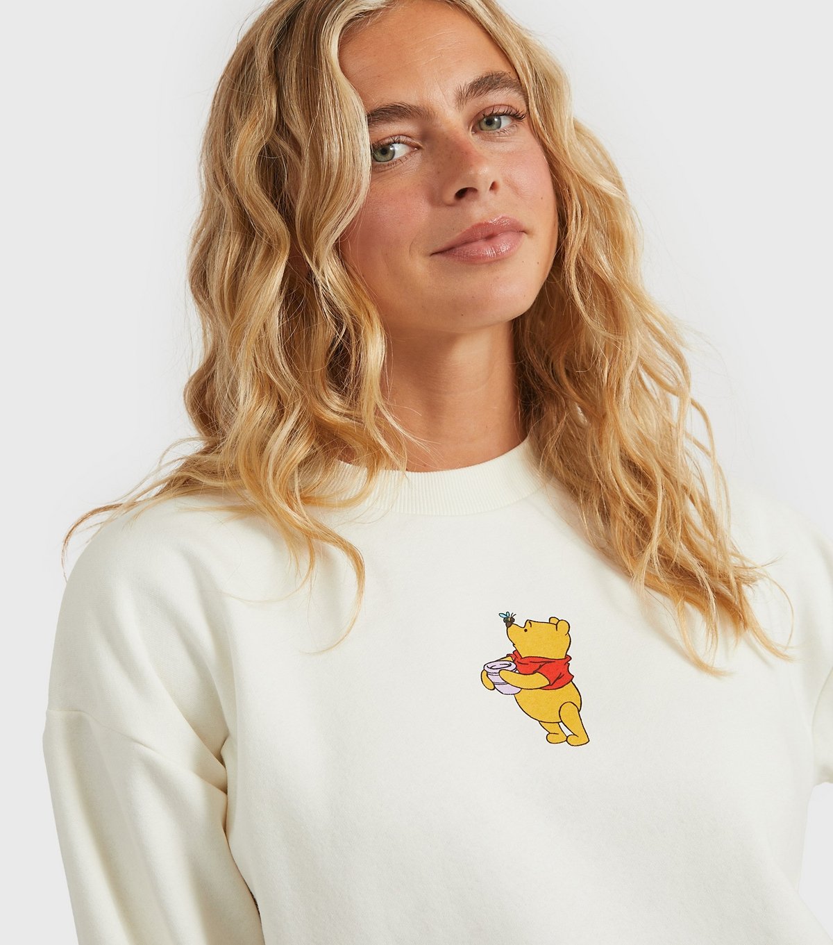 Custard Women's Clothing Cream Winnie the Pooh Logo Sweatshirt Custard New Look - 4
