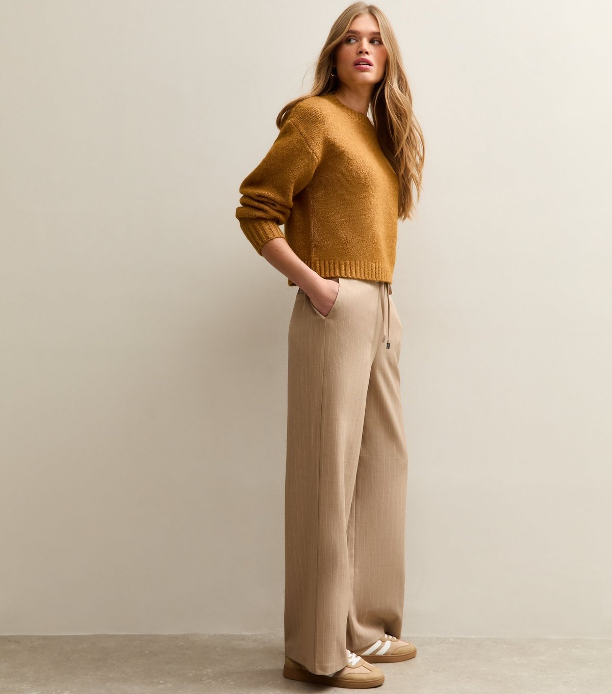 New Look Women's Dark Yellow Short Midweight Knit Jumper New Look - 4