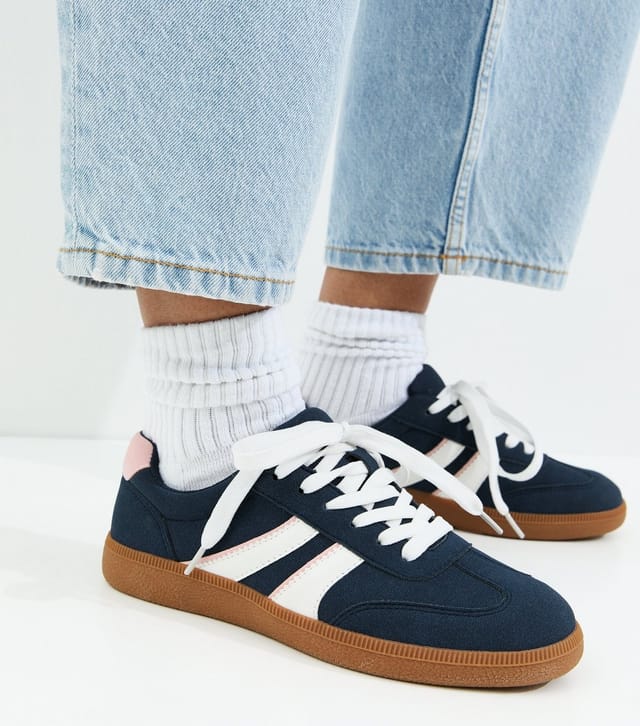New Look Women's Navy Faux Suede Side Stripe Trainers Vegan New Look - 2
