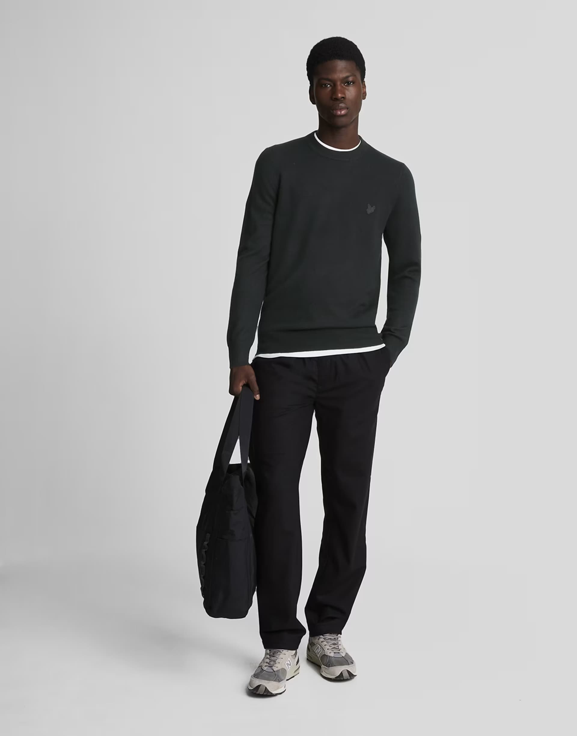ASOS Lyle & Scott Jet Black Lambswool Crew Neck Jumper