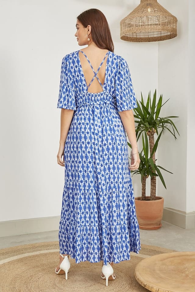 Yumi Yumi Women's Blue Aztec Print Maxi Dress With Cross Over Back - 3
