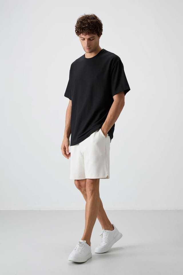 Tommy Life Tommy Life Men's Oversized Crew Neck T-Shirt in Black - 3