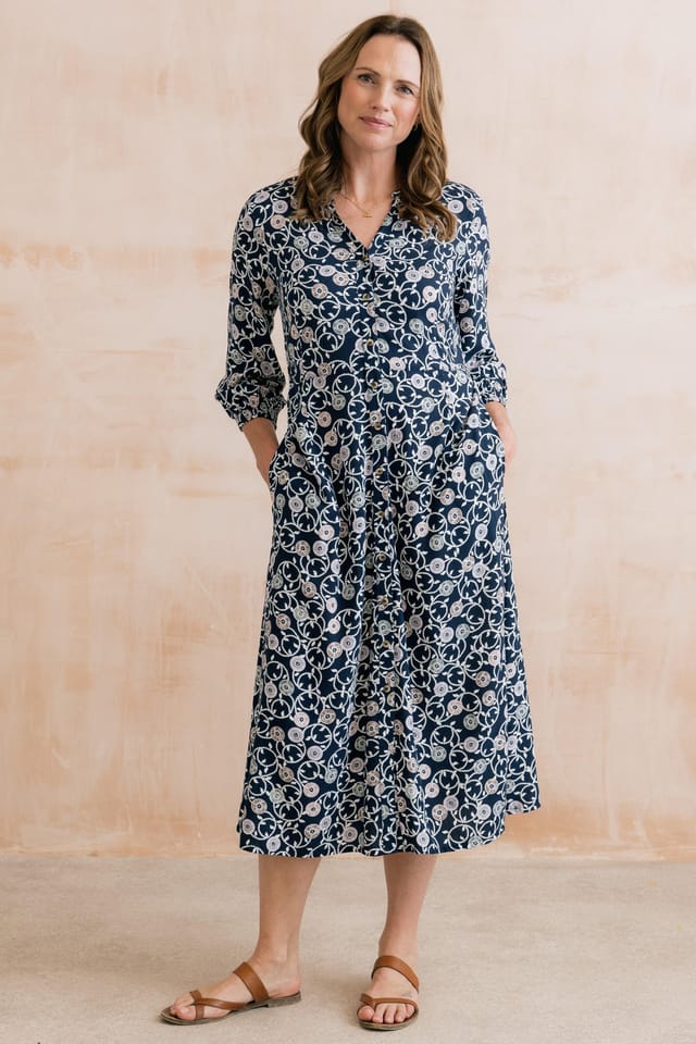 Lily & Me Lily & Me Women's Leoni Printed Shirt Dress in Navy - 2