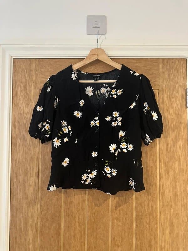 New Look Floral button down blouse
