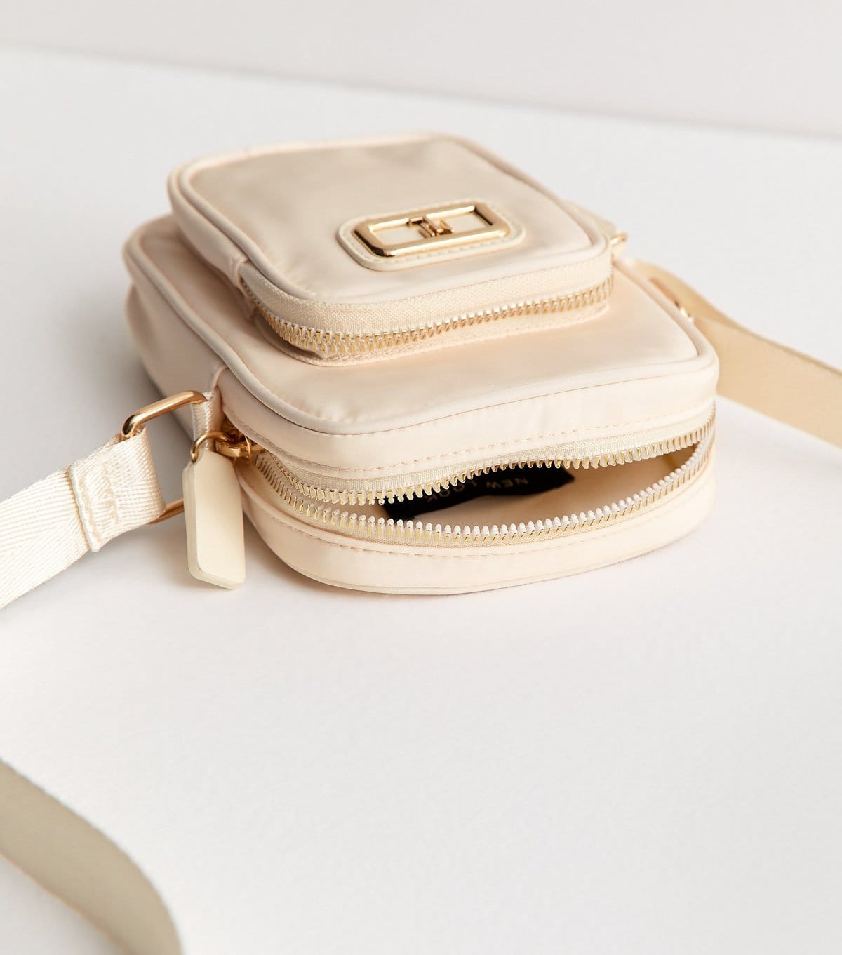 New Look Cream Logo Charm Phone Bag New Look - 4