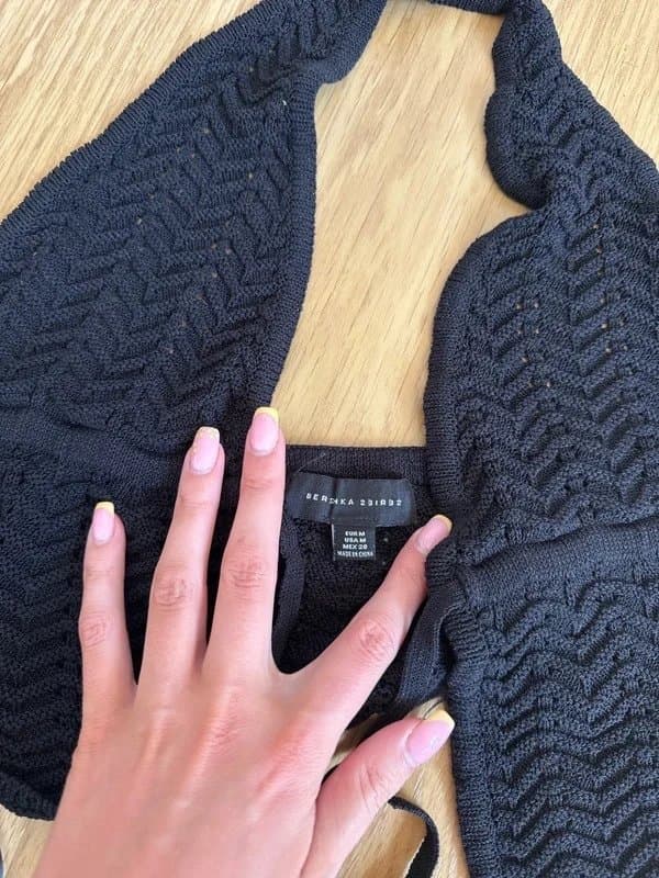 Bershka Bershka knitted halter neck tie front top