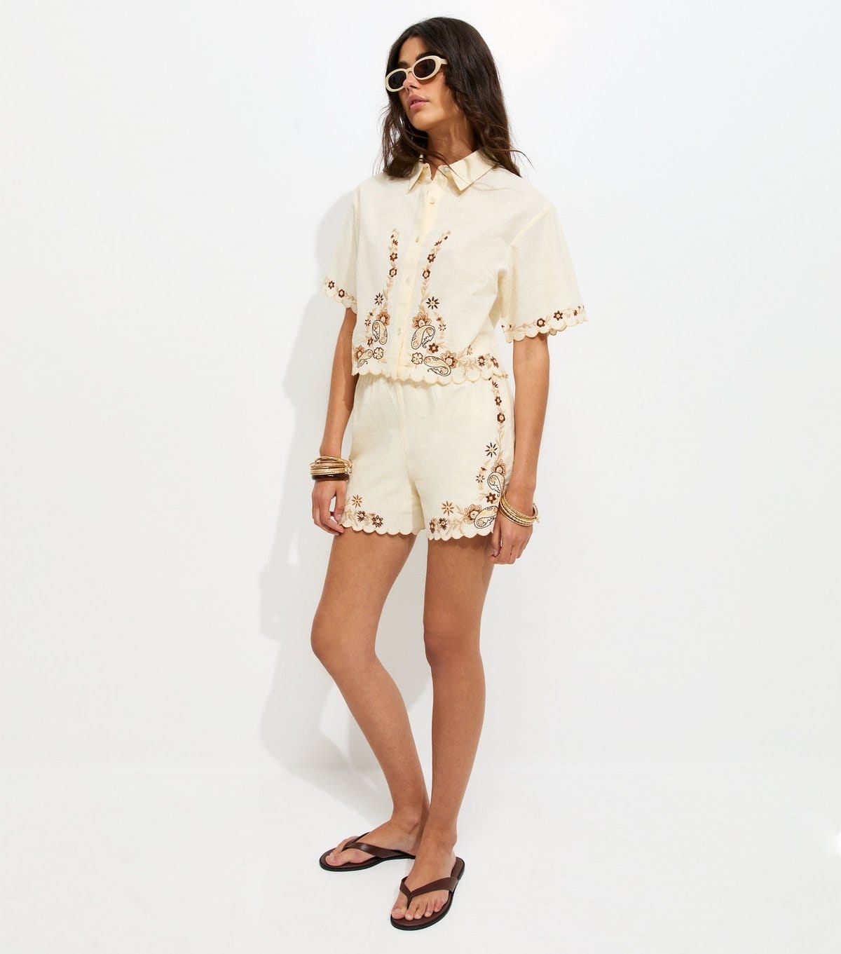 New Look Women's Cream Cotton Floral Embroidered Woven Shorts New Look - 1