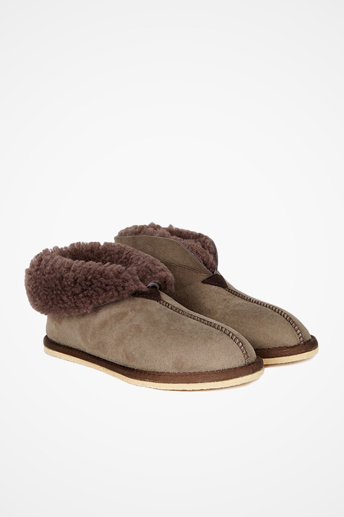 Celtic & Co Celtic & Co Women's ' Shearling Bootee Slippers in Mid Grey
