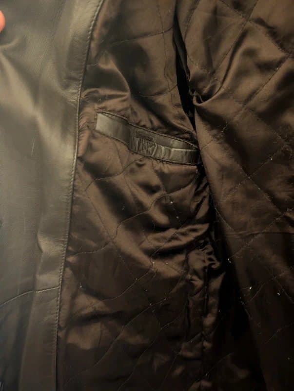 In Extenso Genuine Vintage Leather Jacket – Timeless & Minimal