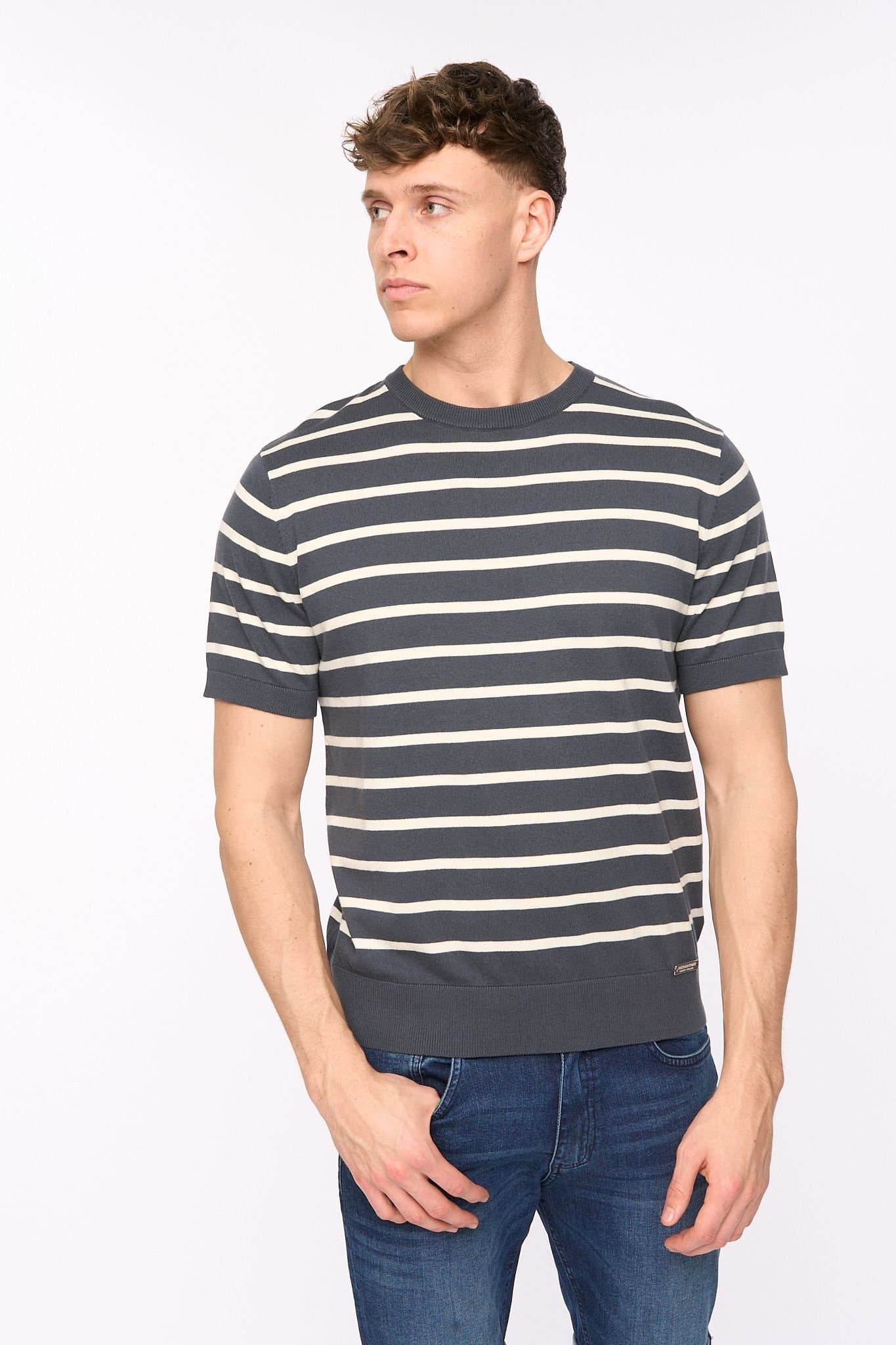 Duck&Cover Duck&Cover Men's Norwell Structured Knitted Stripe T-Shirt in Mid Navy