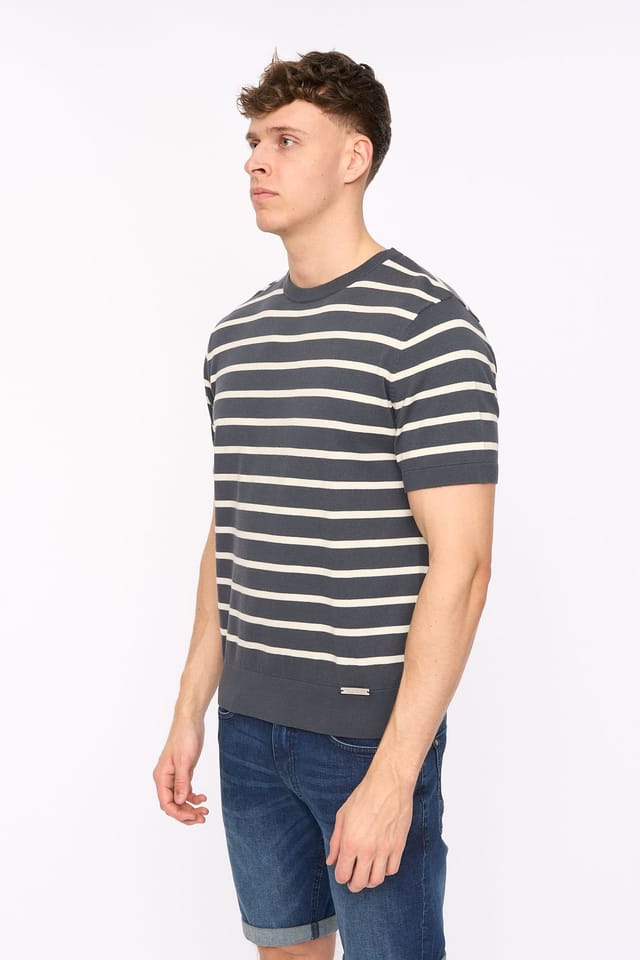 Duck&Cover Duck&Cover Men's Norwell Structured Knitted Stripe T-Shirt in Mid Navy - 2