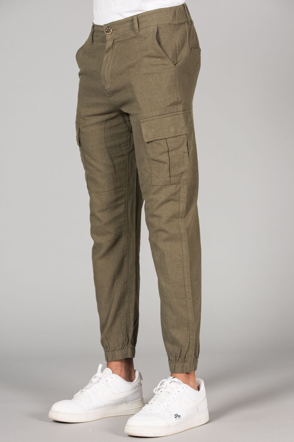 Tokyo Laundry Tokyo Laundry Men's Linen Blend Cargo-Style Trousers in Olive - 4
