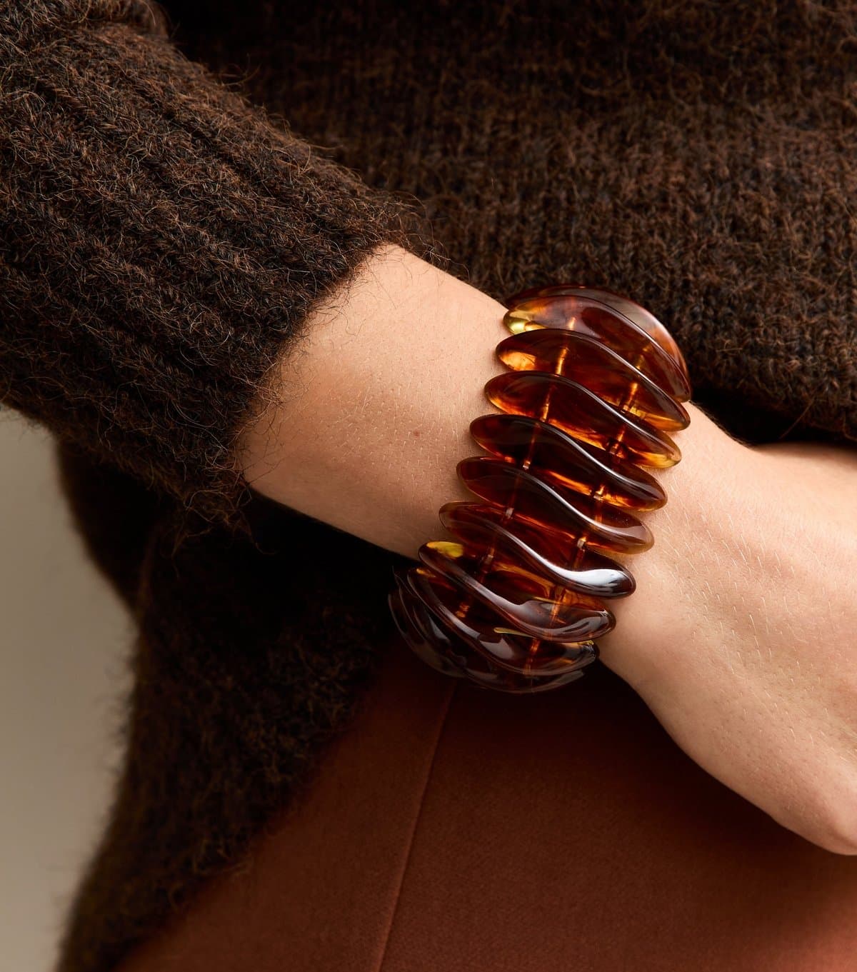 New Look Brown Long Resin Wavy Stretch Bracelet New Look