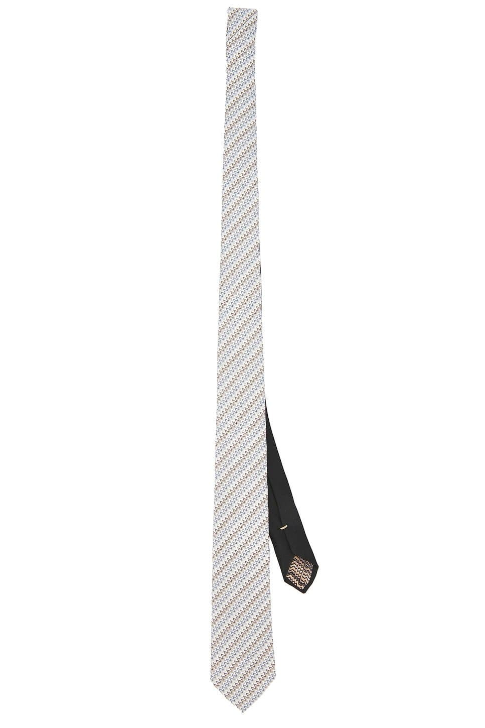 revolve Tie