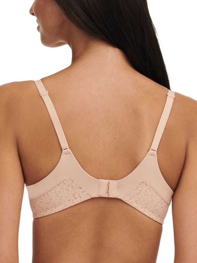 Chantelle Chantelle Women's Norah Underwired Covering Full Cup Bra in Nude - 3