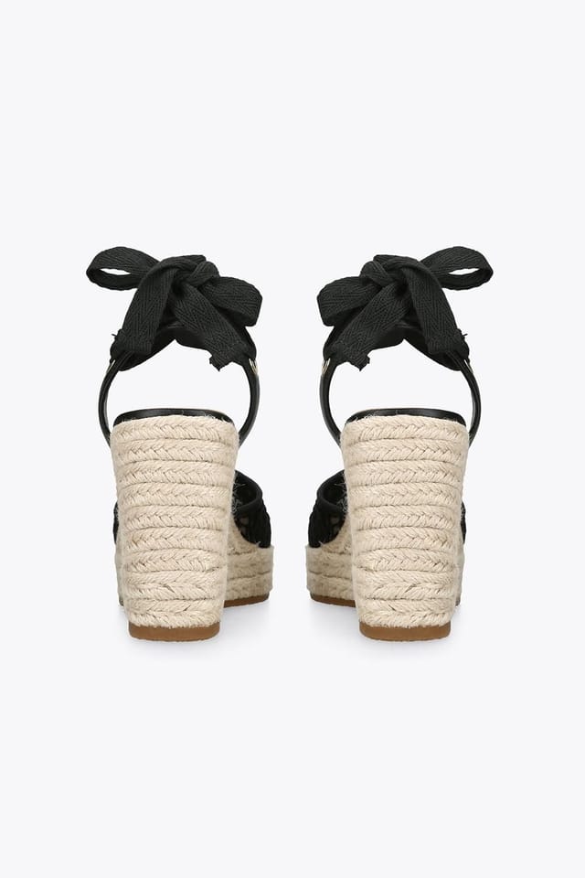 Steve Madden STEVE MADDEN Women's 'Osborn Black' Fabric Sandals in Black - 3