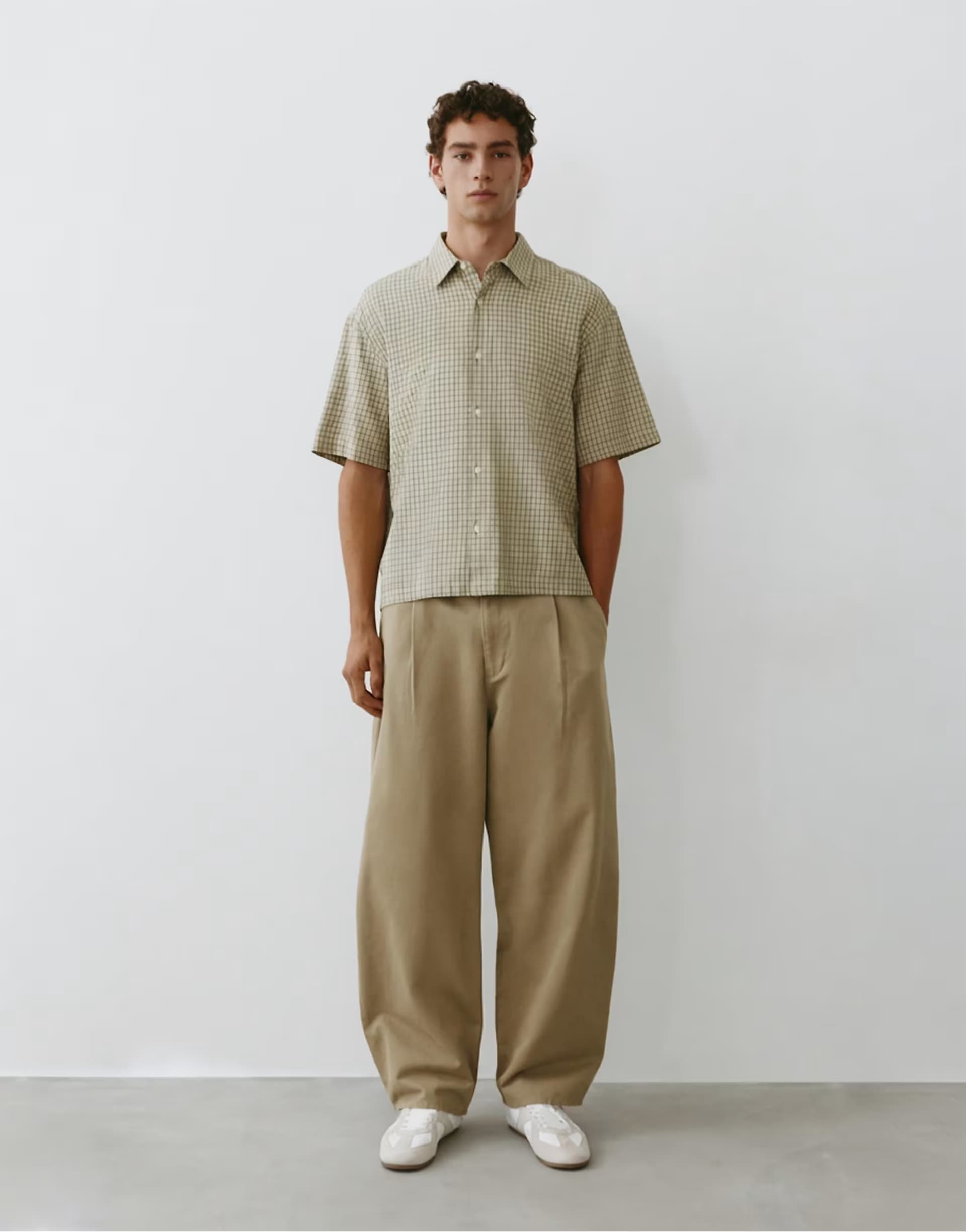 ASOS Pull&Bear Darted baggy trousers in beige
